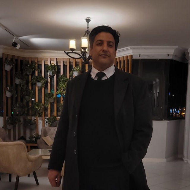 حکیم کدخدا احمدی
